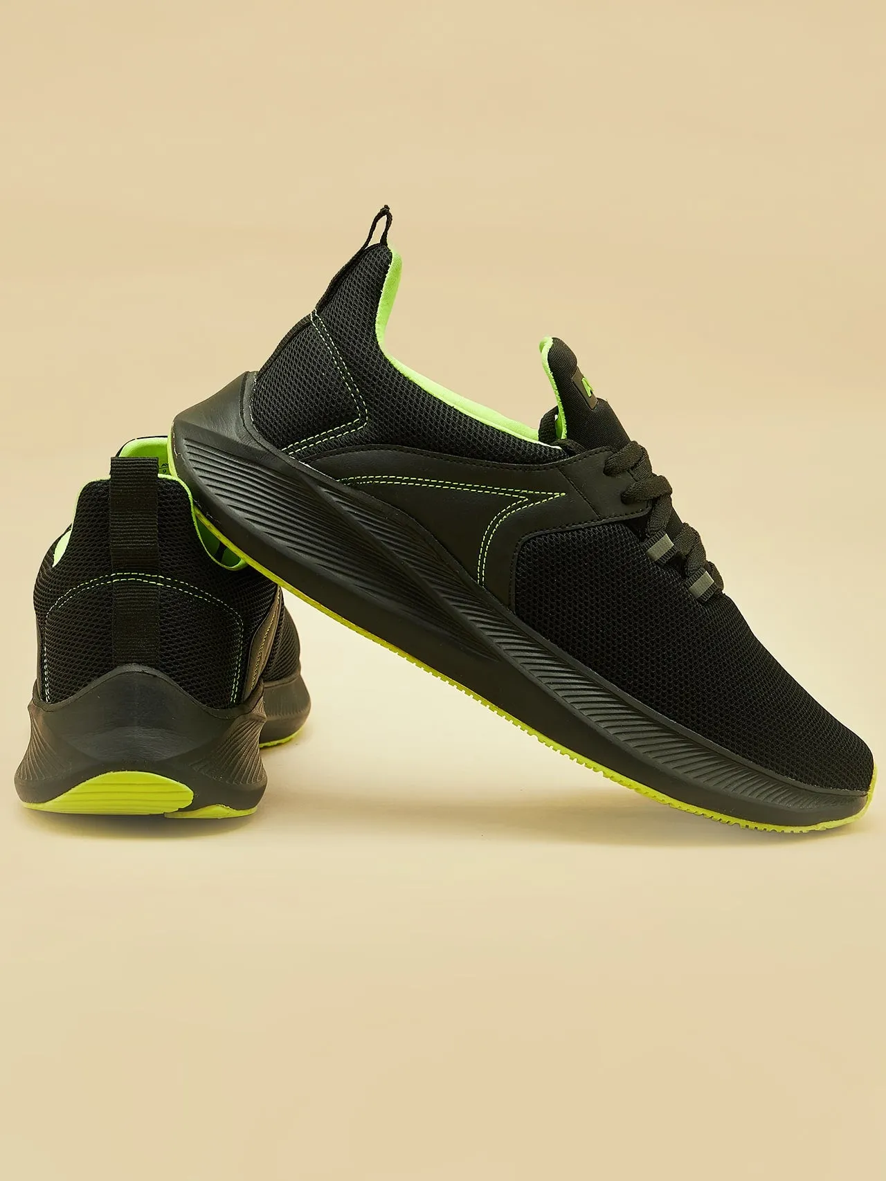 Avant Mens Ultra Flex Walking Shoes, TPR outsoles, Black