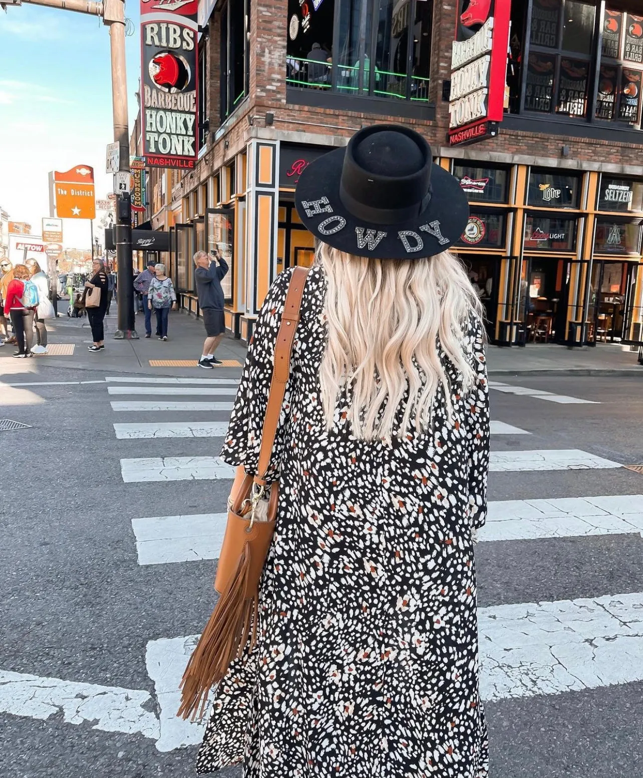 FINAL SALE!! "Howdy" Wool Hat in Black in 2 Styles