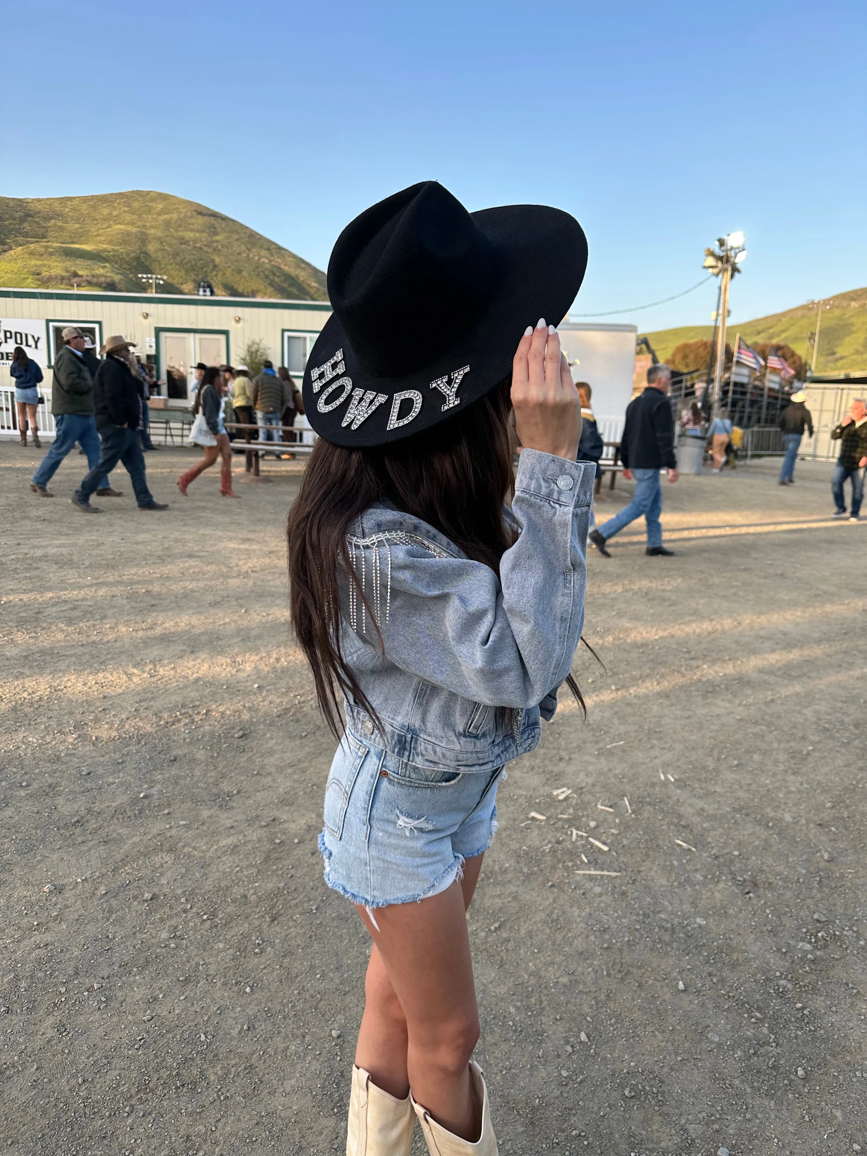 FINAL SALE!! "Howdy" Wool Hat in Black in 2 Styles