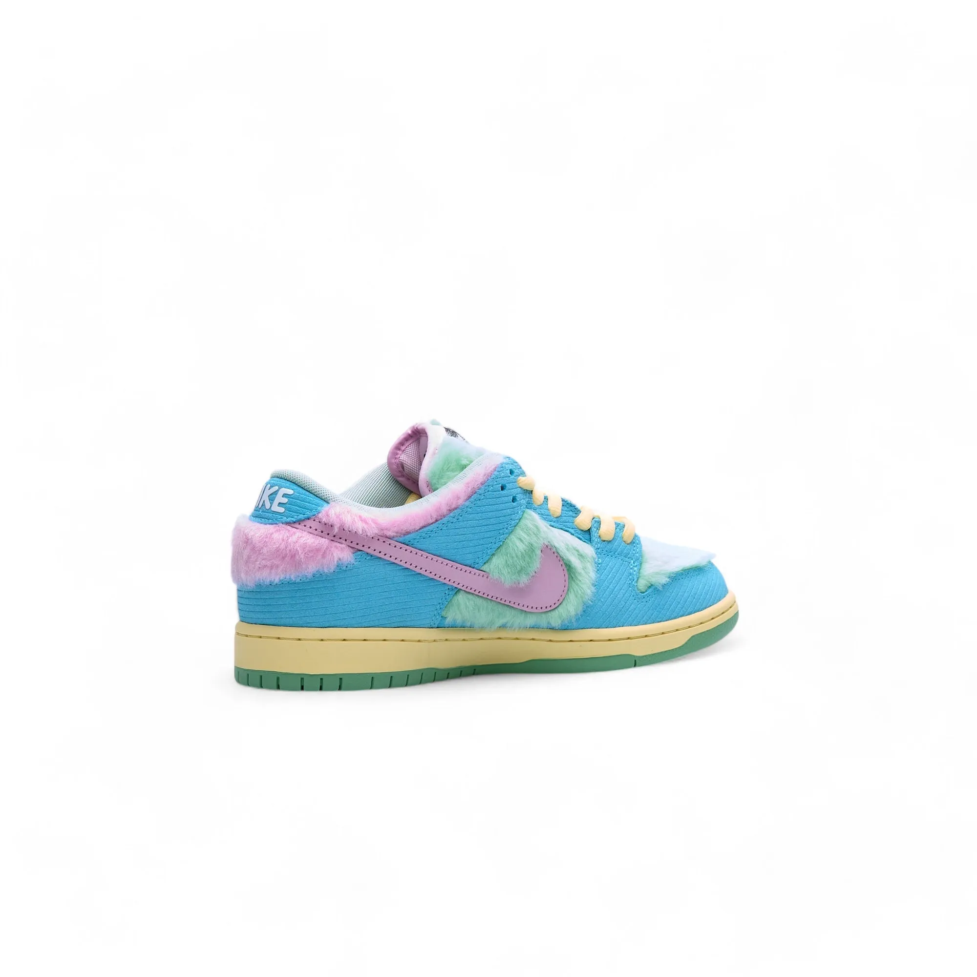 Nike SB Dunk Low Verdy Visty
