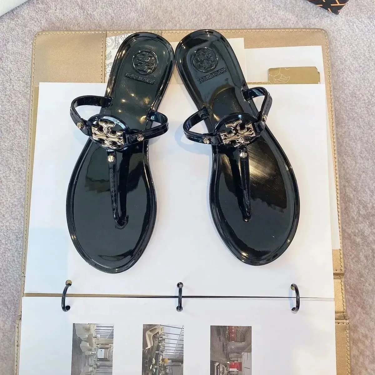TB JELLY SLIPPERS - BEIGE