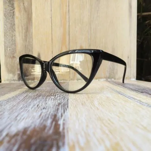 Vintage Style Cat Eye Red Clear Elegant Glasses